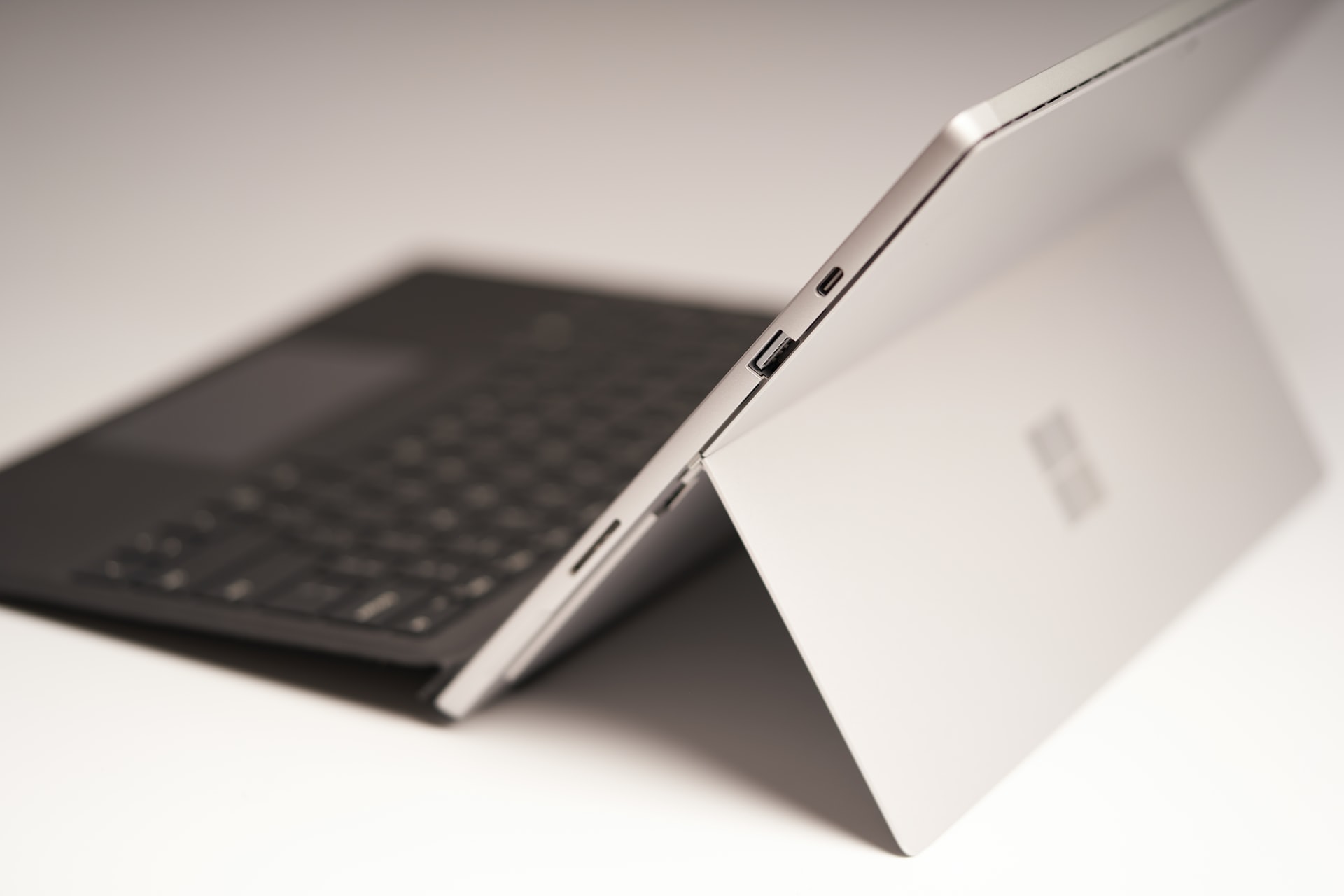 How to Set up a Microsoft Surface Pro 7