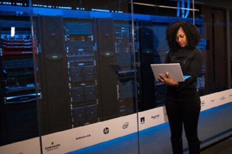 Best practices for storing unstructured data in Azure Blobs