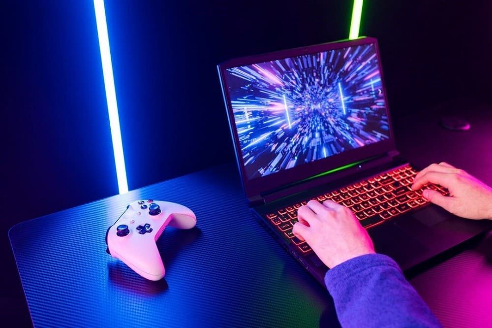 How to Play Games on a Low-End Laptop